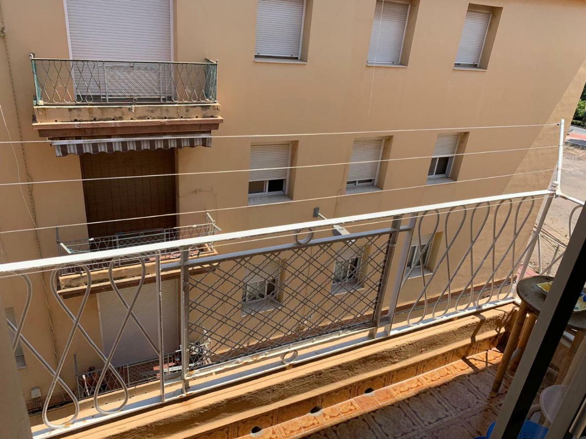 La Casa De Los Tres Amigos Sagunto Екстериор снимка