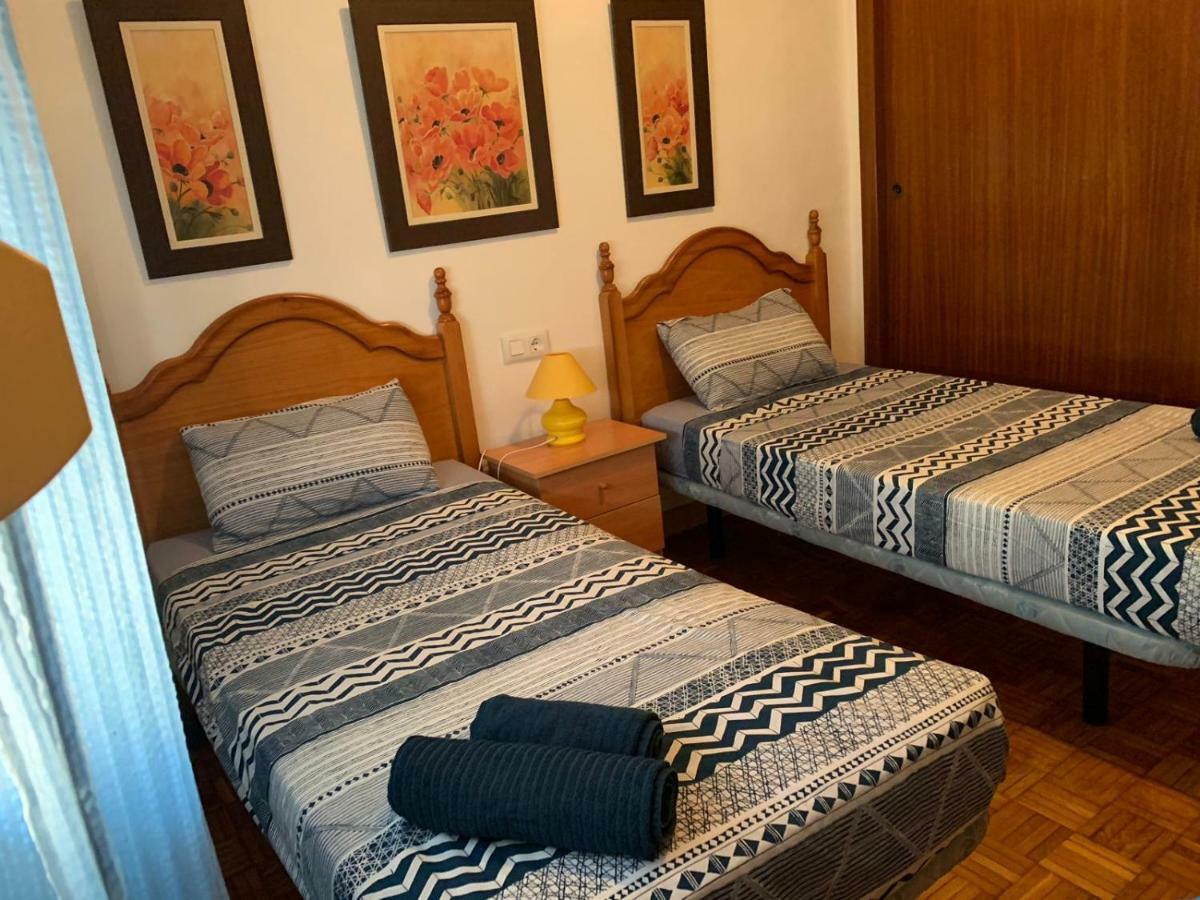 La Casa De Los Tres Amigos Sagunto Екстериор снимка